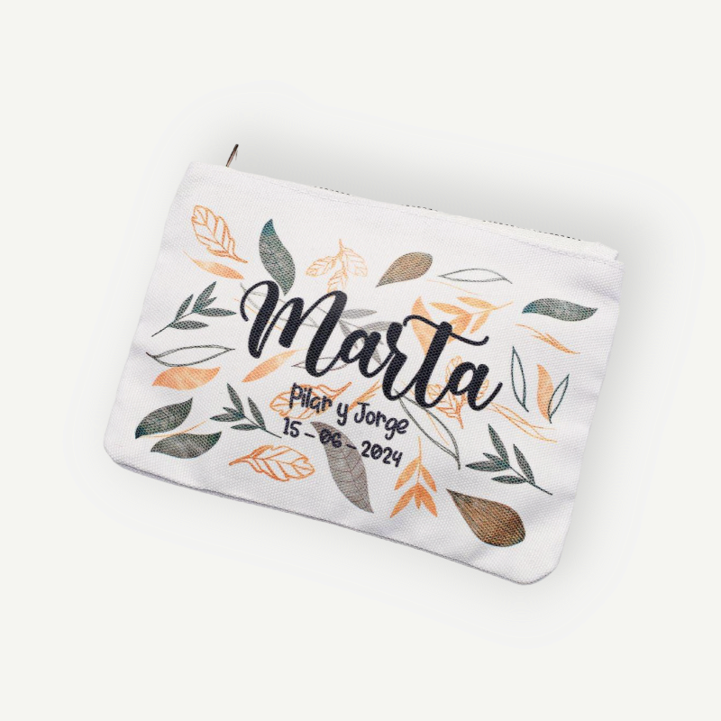 NECESER HOJAS PERSONALIZADO CON NOMBRE INVITADA MÁS NOMBRES NOVIOS Y FECHA