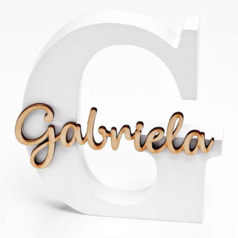 INICIAL MADERA BLANCA PERSONALIZADA CON NOMBRE MADERA