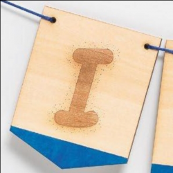 LETRA MADERA PARA GUIRNALDA NOMBRE PERSONALIZADO PINTADA AZUL