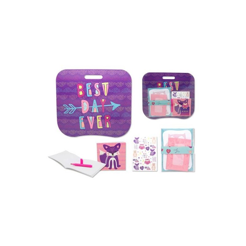 SET ESCOLAR INFANTIL PRESENTADO EN DISPLAY