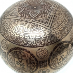 CUENCO SÍMBOLOS LÁSER 700-800GR.