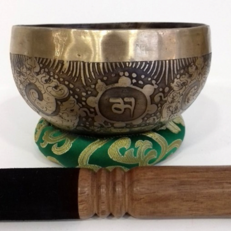 CUENCO JAMBATI GRABADO 20-21CM.