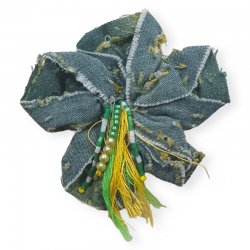 BROCHE FLOR TELA VAQUERA