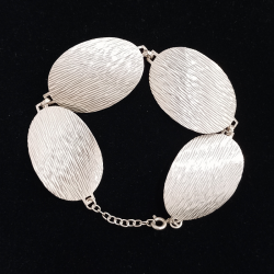 PULSERA DE PLATA ÓVALOS ESTRIADOS