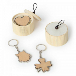 LLAVERO CON MADERA EN CAJA...