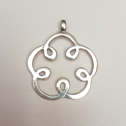 COLGANTE DE PLATA FLOR