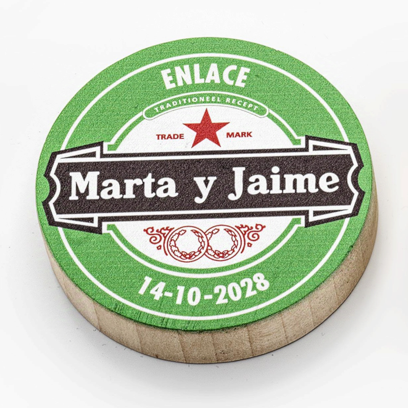 ABREBOTELLAS IMÁN MADERA CERVEZA VERDE PERSONALIZADO