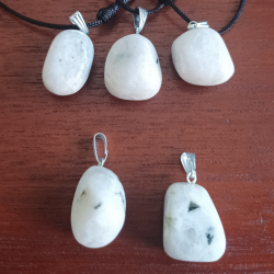 COLGANTE PIEDRA LUNA