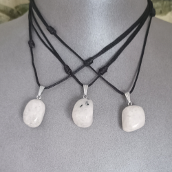 COLGANTE PIEDRA LUNA