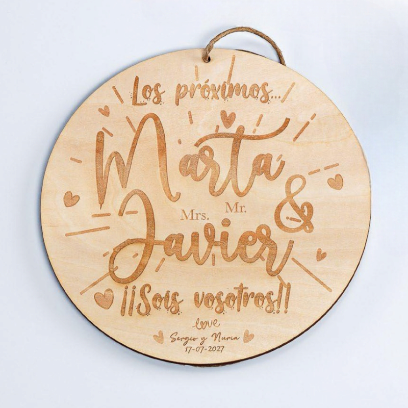 CARTEL MADERA "SOIS LOS SIGUIENTES" CORAZONES PERSONALIZADO