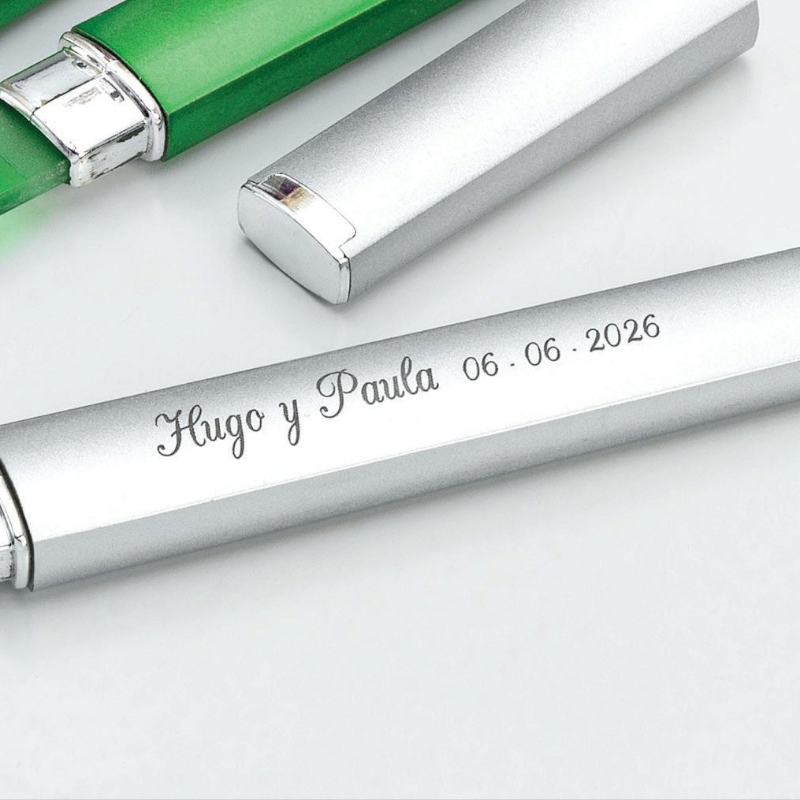 GRABACIÓN DOBLE CON CUATRO NOMBRES O BODAS DE PLATA/ORO Y FECHA EN METAL MADERA O CRISTAL