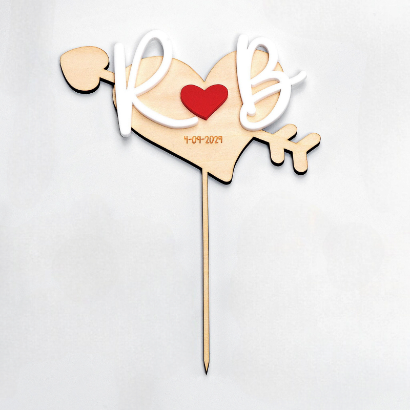 DECORACIÓN PARA TARTA MADERA INICIALES METACRILATO BLANCO Y FECHA