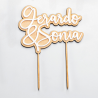 DECORACIÓN PARA TARTA NOMBRES MADERA Y METACRILATO BLANCO